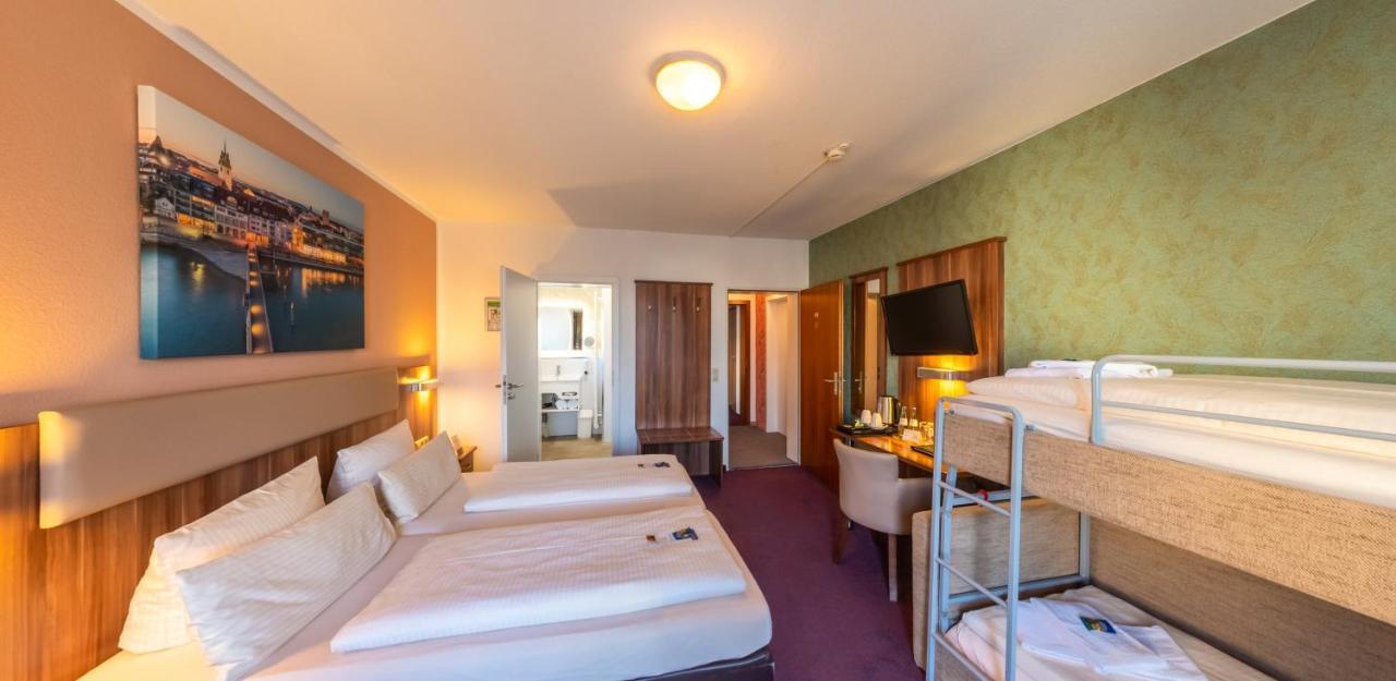 Hotel Loewen 멕켄뷔렌 외부 사진