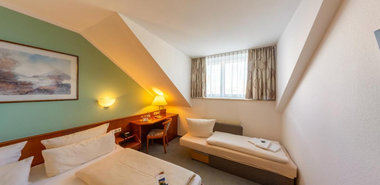 Hotel Loewen 멕켄뷔렌 외부 사진